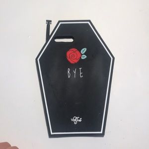 Valfre iPhone 7 Plus coffin case 🧟‍♀️